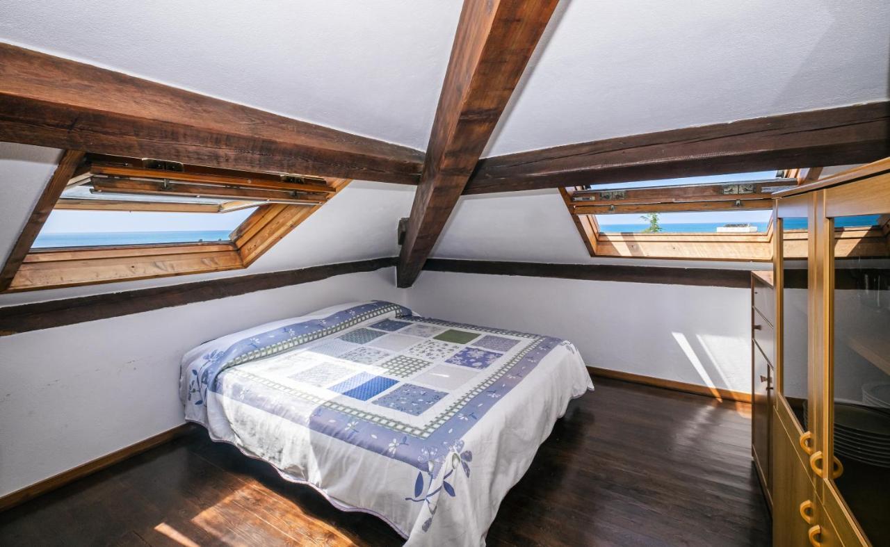Tinetto Brezza Di Mare Apartment Deiva Marina Ngoại thất bức ảnh